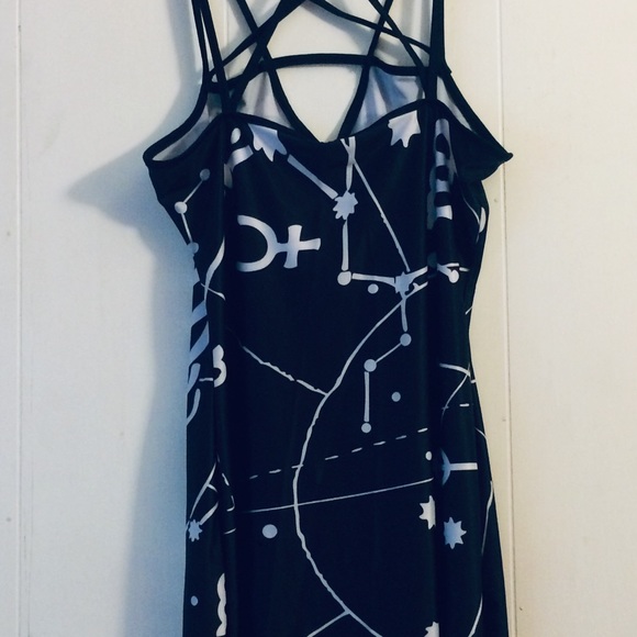 2 for $50 Skeleton dress - Picture 2 of 2